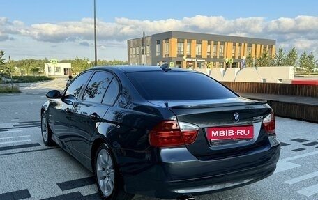 BMW 3 серия, 2006 год, 1 040 000 рублей, 4 фотография