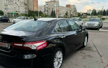 Toyota Camry, 2019 год, 3 000 000 рублей, 4 фотография