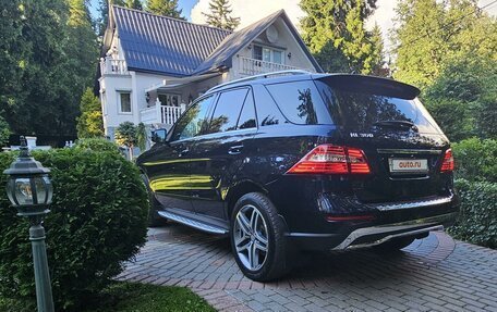 Mercedes-Benz M-Класс, 2014 год, 3 950 000 рублей, 3 фотография