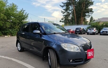 Skoda Fabia II, 2010 год, 950 000 рублей, 3 фотография