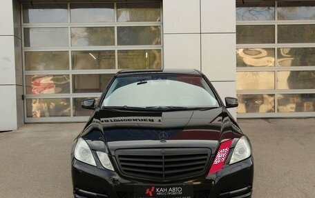 Mercedes-Benz E-Класс, 2011 год, 1 495 000 рублей, 3 фотография