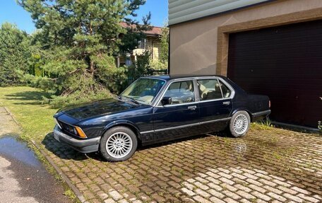 BMW 7 серия, 1983 год, 1 500 000 рублей, 2 фотография