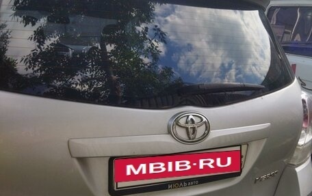 Toyota Verso I, 2010 год, 1 250 000 рублей, 8 фотография