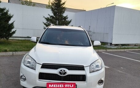 Toyota RAV4, 2012 год, 2 070 000 рублей, 2 фотография