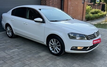 Volkswagen Passat B7, 2012 год, 1 380 000 рублей, 16 фотография