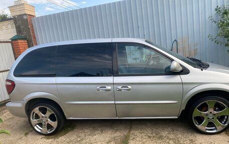 Dodge Caravan IV, 2003 год, 650 000 рублей, 3 фотография