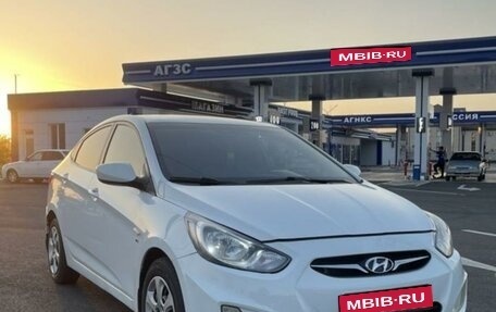 Hyundai Solaris II рестайлинг, 2014 год, 780 000 рублей, 1 фотография