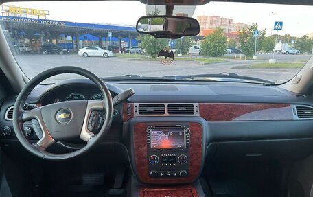 Chevrolet Tahoe III, 2013 год, 13 фотография