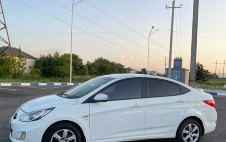 Hyundai Solaris II рестайлинг, 2014 год, 780 000 рублей, 11 фотография