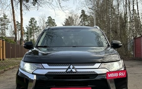 Mitsubishi Outlander III рестайлинг 3, 2019 год, 2 фотография