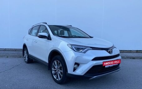 Toyota RAV4, 2019 год, 3 фотография