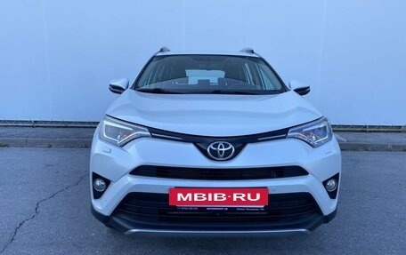 Toyota RAV4, 2019 год, 7 фотография