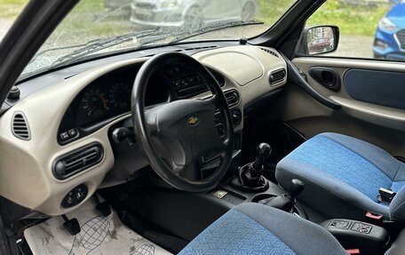 Chevrolet Niva I рестайлинг, 2005 год, 355 000 рублей, 8 фотография