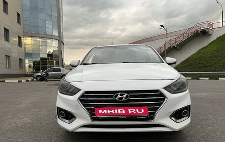 Hyundai Solaris II рестайлинг, 2020 год, 1 700 000 рублей, 1 фотография