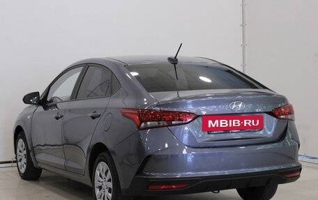 Hyundai Solaris II рестайлинг, 2021 год, 1 385 000 рублей, 7 фотография