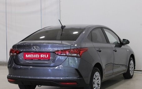 Hyundai Solaris II рестайлинг, 2021 год, 1 385 000 рублей, 6 фотография