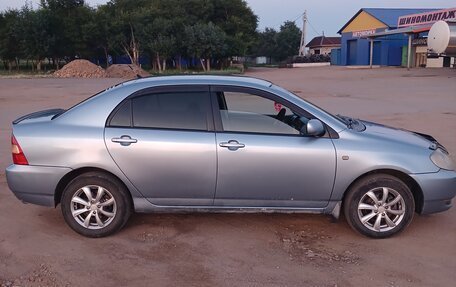 Toyota Corolla, 2003 год, 635 000 рублей, 4 фотография