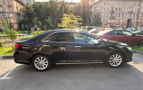 Toyota Camry, 2014 год, 1 800 000 рублей, 2 фотография