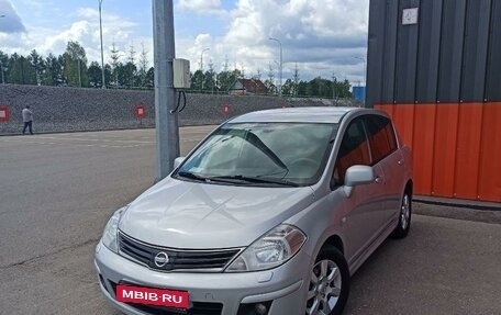 Nissan Tiida, 2010 год, 1 фотография