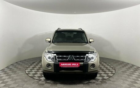 Mitsubishi Pajero IV, 2012 год, 1 770 000 рублей, 2 фотография