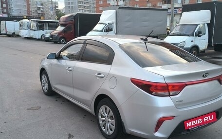 KIA Rio IV, 2017 год, 1 550 000 рублей, 4 фотография