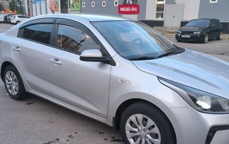 KIA Rio IV, 2017 год, 1 550 000 рублей, 3 фотография