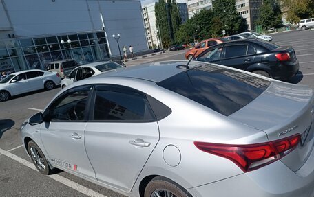 Hyundai Solaris II рестайлинг, 2019 год, 1 600 000 рублей, 3 фотография