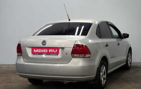 Volkswagen Polo VI (EU Market), 2010 год, 600 000 рублей, 8 фотография