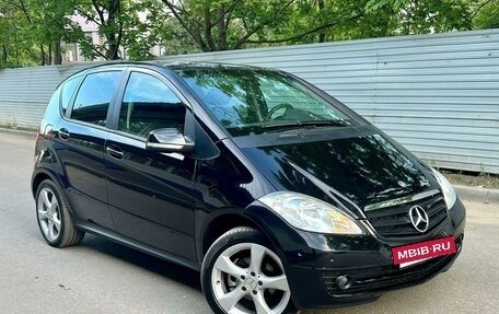 Mercedes-Benz A-Класс, 2010 год, 795 000 рублей, 3 фотография