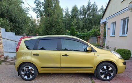 Nissan Note II рестайлинг, 2006 год, 3 фотография