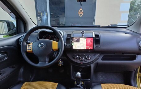 Nissan Note II рестайлинг, 2006 год, 9 фотография