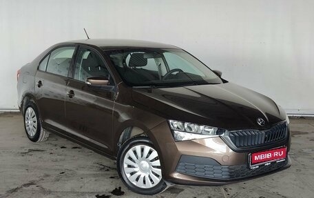 Skoda Rapid II, 2020 год, 1 619 000 рублей, 3 фотография