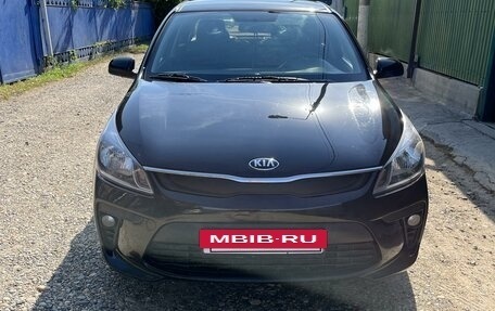 KIA Rio IV, 2018 год, 1 200 000 рублей, 2 фотография