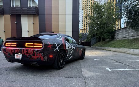 Dodge Challenger III рестайлинг 2, 2019 год, 5 000 000 рублей, 4 фотография