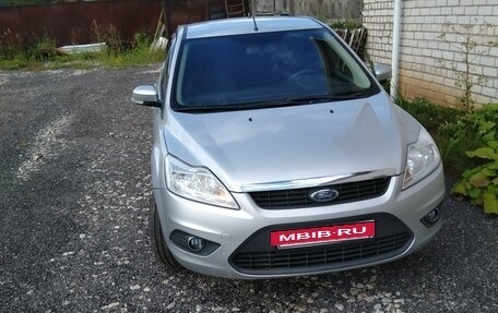 Ford Focus II рестайлинг, 2010 год, 695 000 рублей, 2 фотография