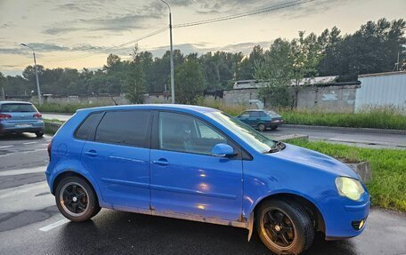 Volkswagen Polo IV рестайлинг, 2005 год, 330 000 рублей, 2 фотография