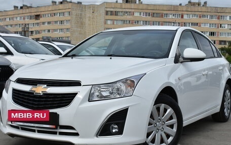 Chevrolet Cruze II, 2013 год, 899 000 рублей, 3 фотография