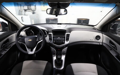 Chevrolet Cruze II, 2012 год, 10 фотография