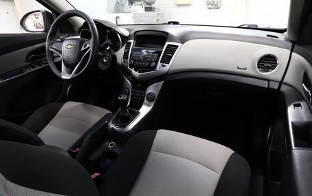 Chevrolet Cruze II, 2012 год, 8 фотография