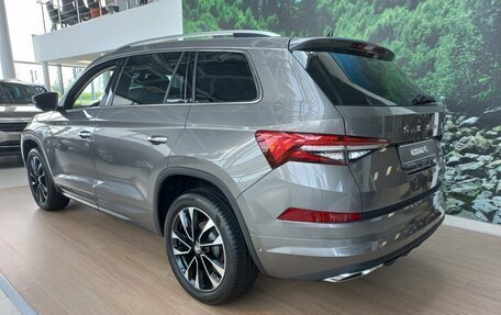 Skoda Kodiaq I, 2023 год, 5 400 000 рублей, 6 фотография