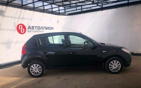 Renault Sandero I, 2013 год, 650 000 рублей, 6 фотография