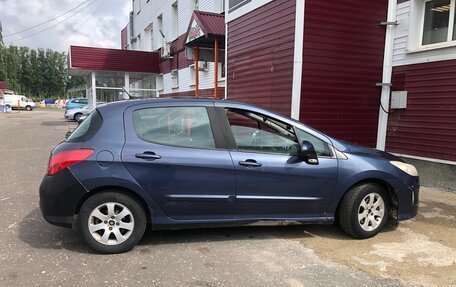 Peugeot 308 II, 2008 год, 3 фотография