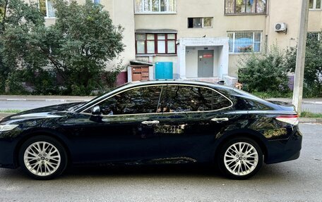 Toyota Camry, 2018 год, 3 170 000 рублей, 11 фотография