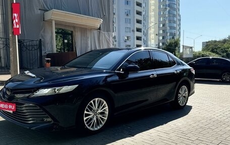 Toyota Camry, 2018 год, 3 170 000 рублей, 5 фотография