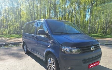 Volkswagen Caravelle T5, 2011 год, 1 790 000 рублей, 1 фотография