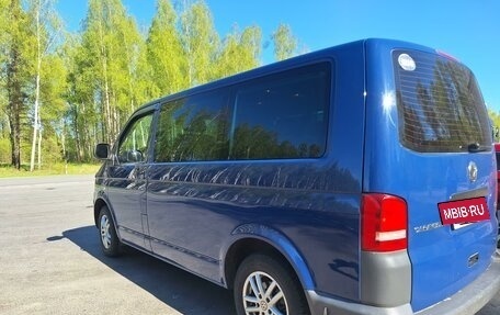 Volkswagen Caravelle T5, 2011 год, 1 790 000 рублей, 4 фотография