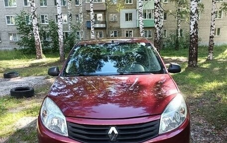 Renault Sandero I, 2012 год, 750 000 рублей, 4 фотография