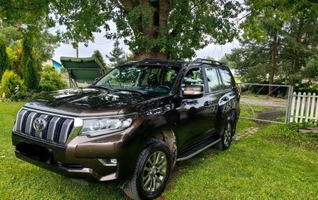 Toyota Land Cruiser Prado 150 рестайлинг 2, 2020 год, 5 560 000 рублей, 1 фотография