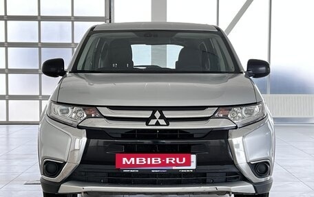 Mitsubishi Outlander III рестайлинг 3, 2018 год, 2 050 000 рублей, 2 фотография