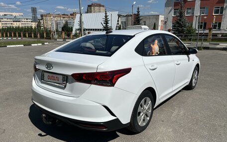 Hyundai Solaris II рестайлинг, 2021 год, 1 680 000 рублей, 4 фотография